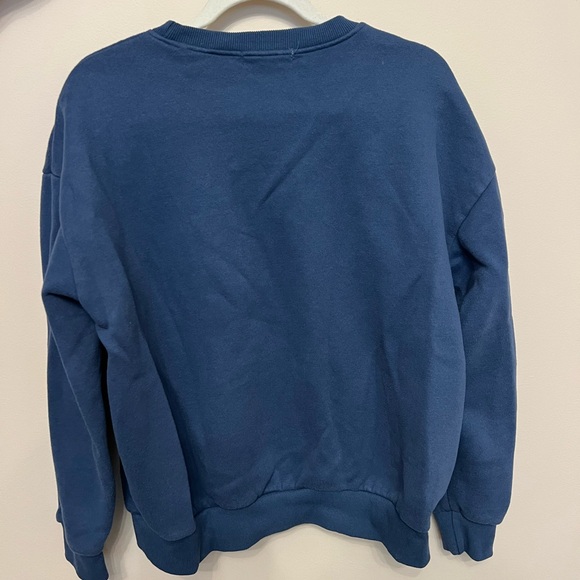 Blue Adika Size M Crewneck - Picture 2 of 2